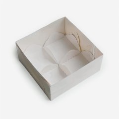 Коробка для 4 моти с прозрачной крышкой белая 12х12х5,5 см 070901